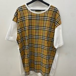 Burberry Tee. Almost new. Size X-Large.
